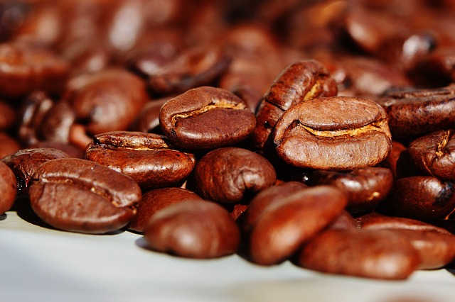 coffee-beans-1291656-640.jpg