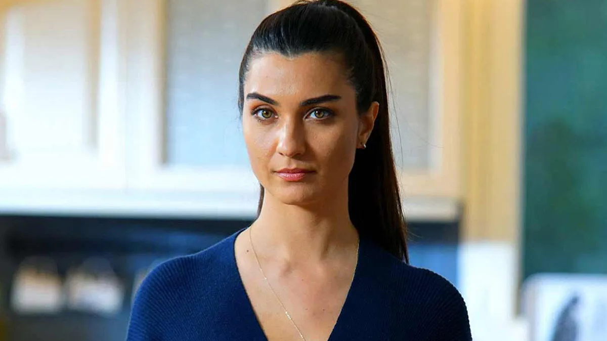 tuba-buyukustun-kimdir.webp