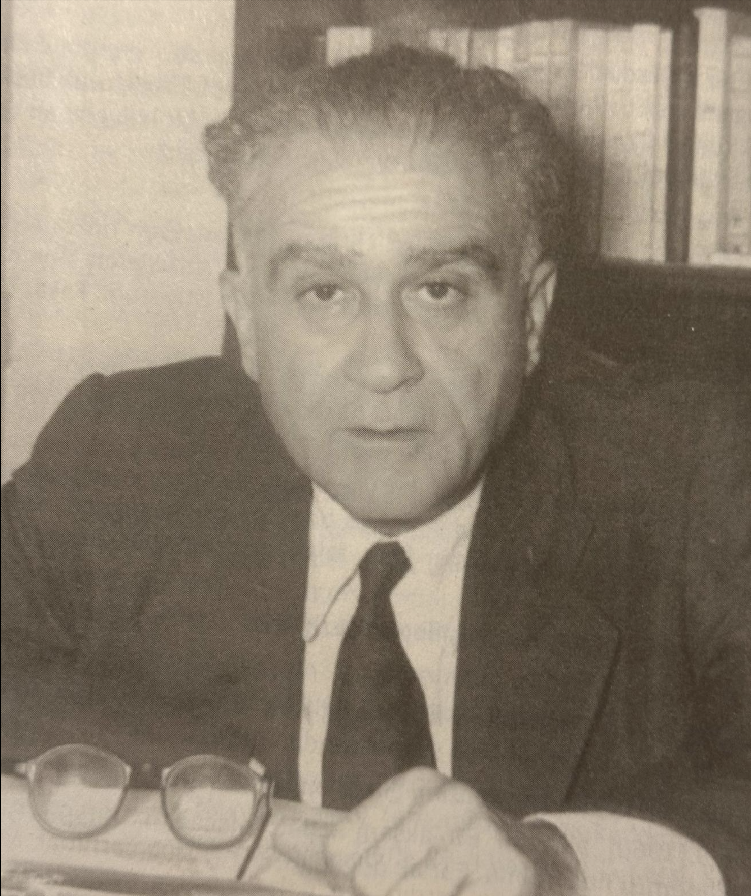 ahmet-hamdi-tanpinar.jpg