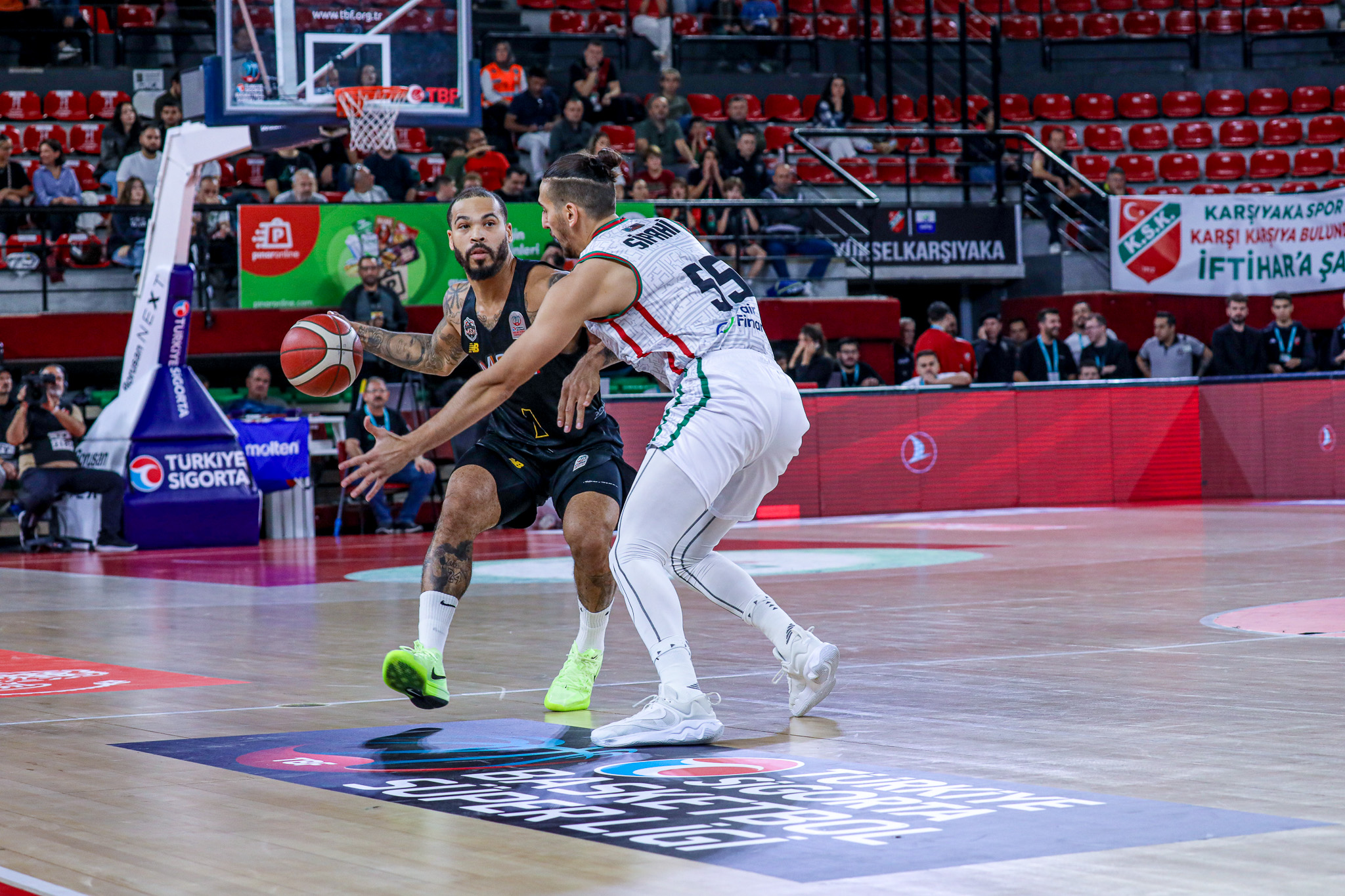 mskda-yeni-hedef-manisa-basket-3.jpg