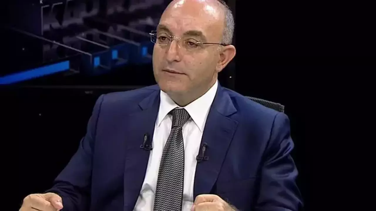 ayhan-ogan-kimdir-aslen-nereli-ve-kac-yasindadir-1501838419-5583.webp