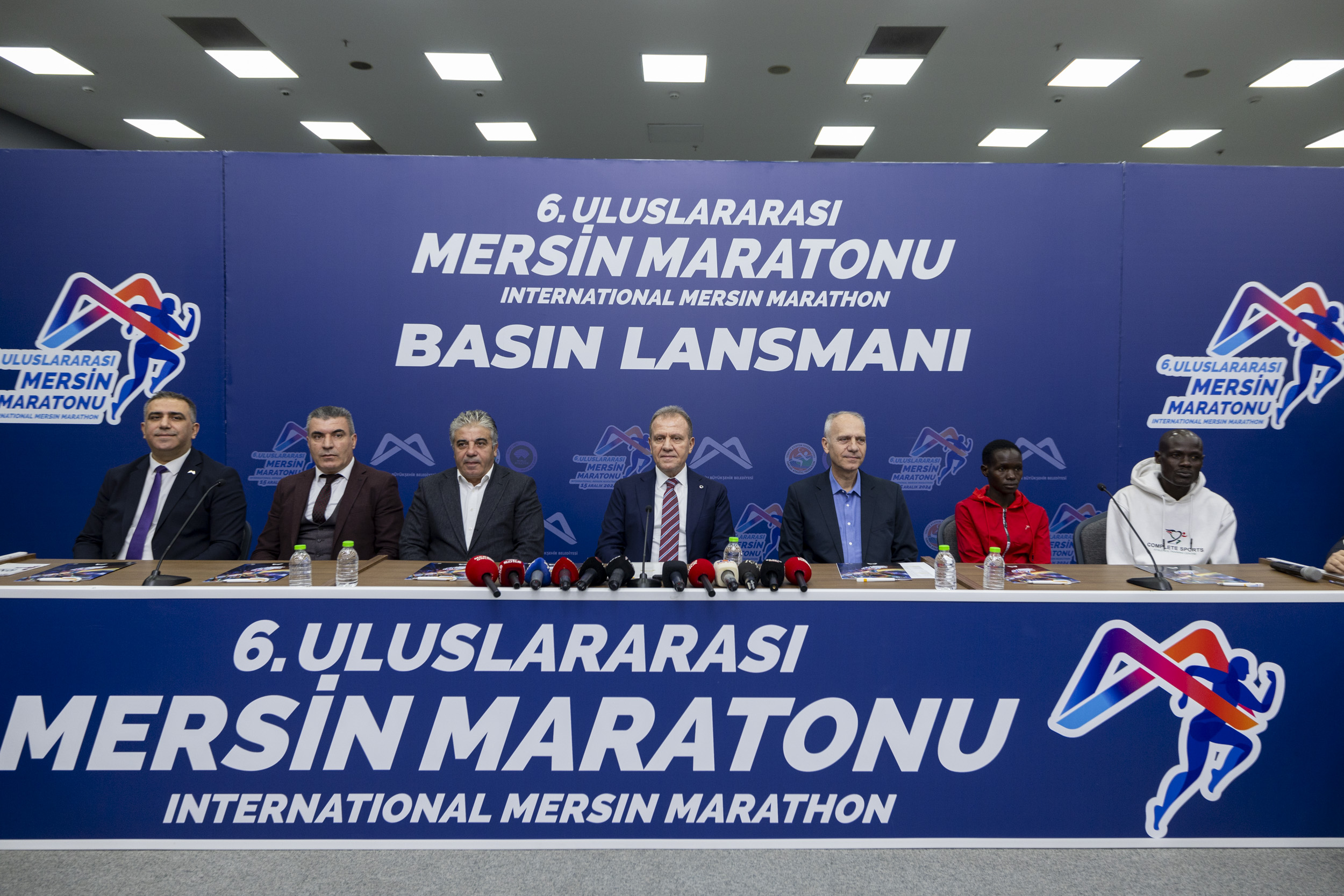 baskan-secer-6-uluslararasi-mersin-maratonu-basin-lansmanini-gerceklestirdi-1.jpg