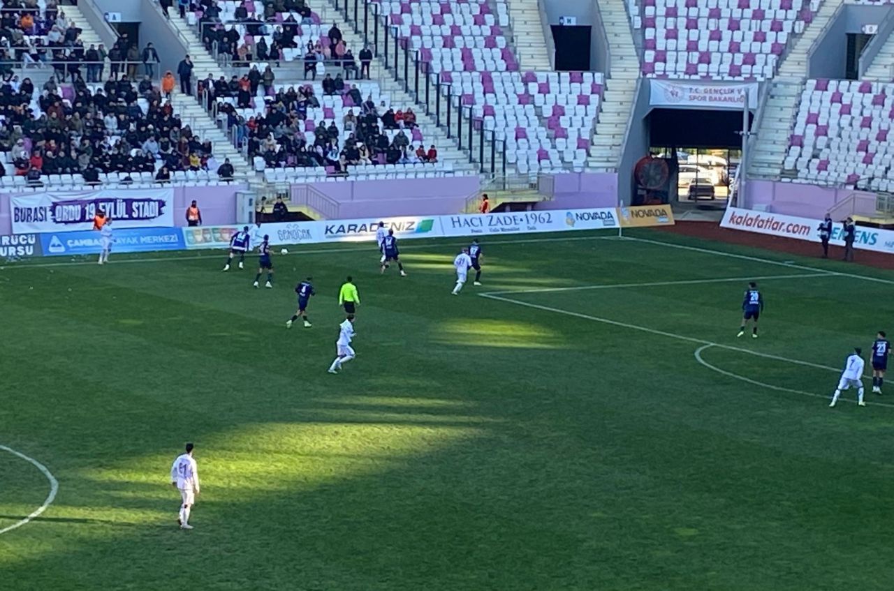 ucuncu-ligde-sike-iddiasi-mardin-1969-spor-baskani-orduspor-1967-maci-sonrasi-ates-puskurdu-17342032107459-2.jpg