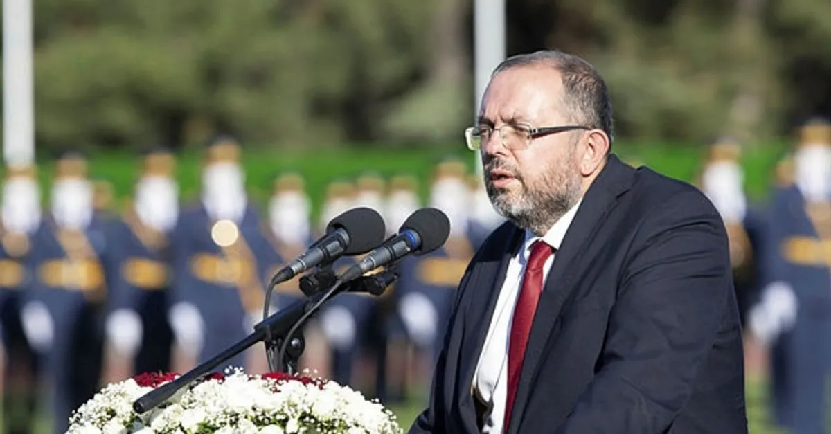 1200x627-milli-savunma-universitesi-rektoru-prof-dr-erhan-afyoncu-mufredatimizi-milli-cizgide-yeniledik-1598814660976.webp