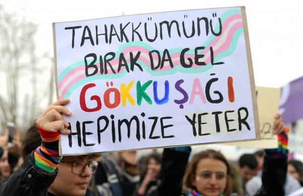 rtukun-lgbti-karsiti-kamu-spotuna-yapilan-suc-duyurusuna-islem-yok.jpg