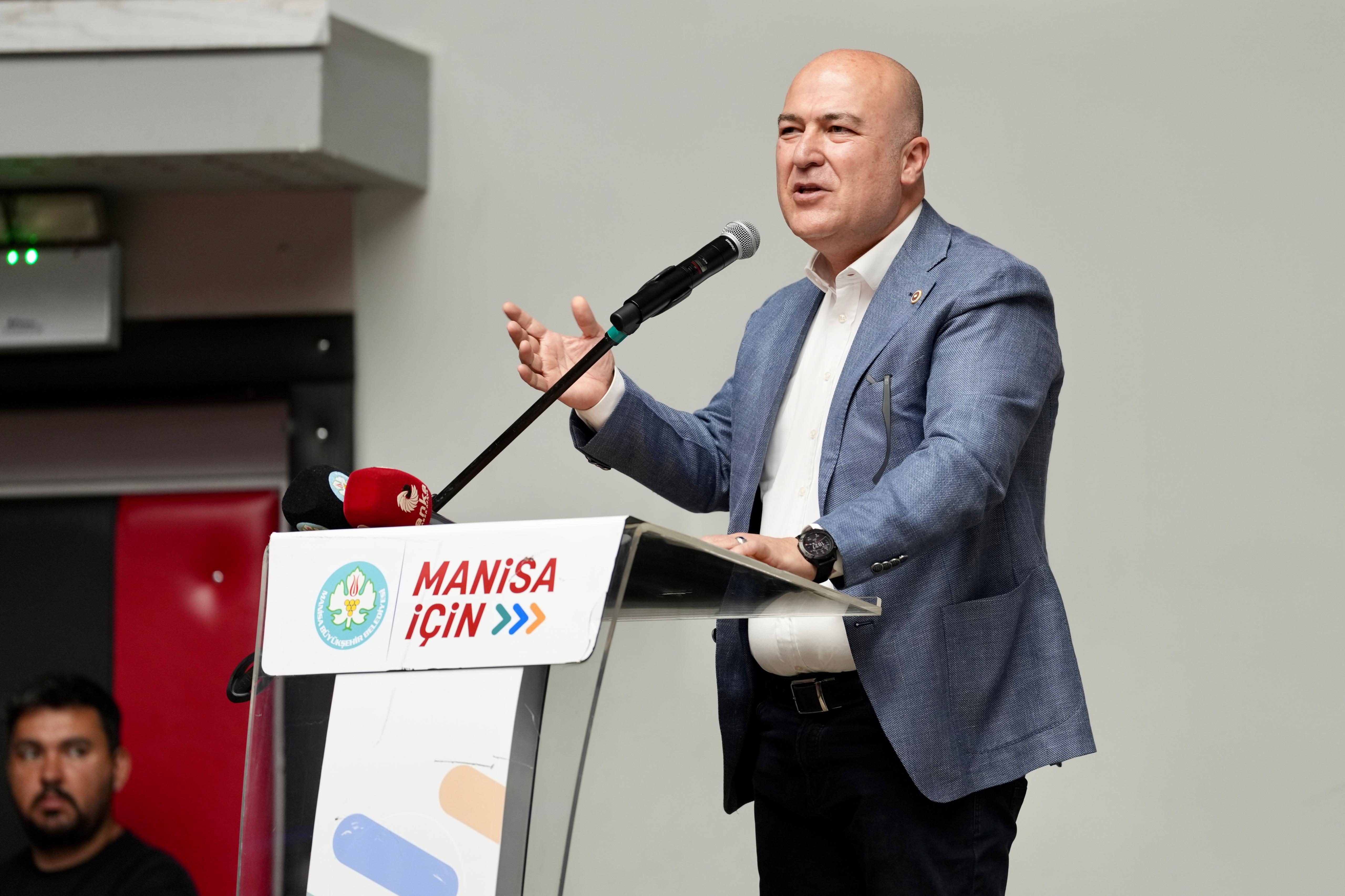 yeni-kusak-koy-enstitululer-derneginin-2025-aydinlanma-onur-odulu-cahit-berkayin-9.jpeg
