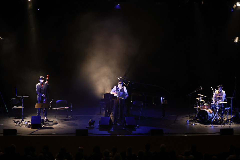 1745572518-issanat-24-04-25-tigerlillies-7719-1.jpg