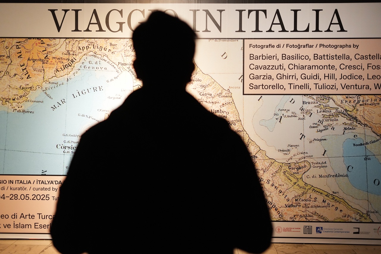 italyan-km-italyada-yolculuk-sergisi-acildi-4.jpg