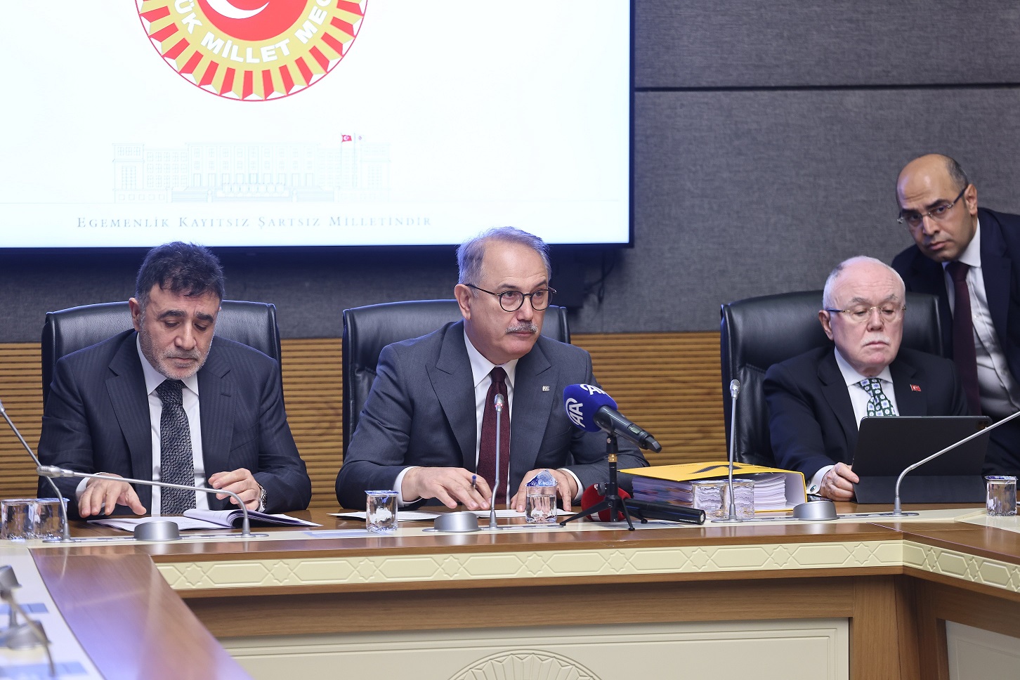 vakifbank-genel-muduru-abdi-serdar-ustunsalih.jpg