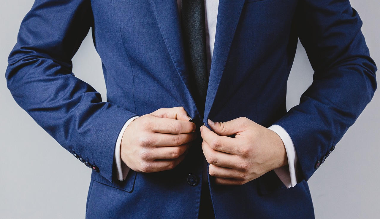 businessman-4914044-1280.jpg
