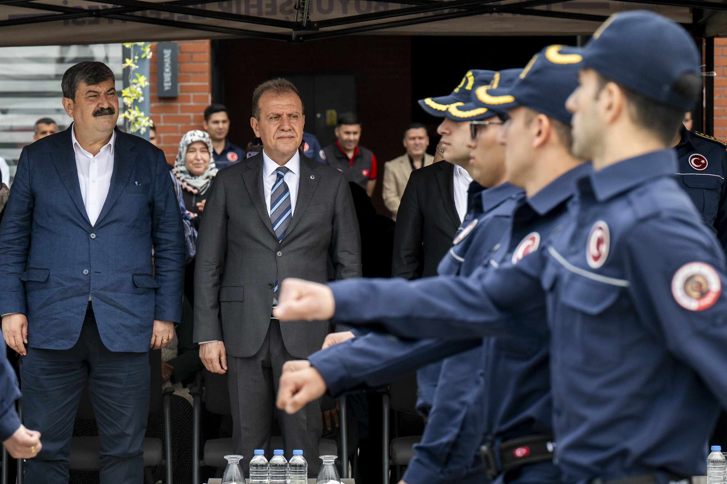 baskan-secer-itfaiye-eri-yemin-torenine-katildi-5.jpg