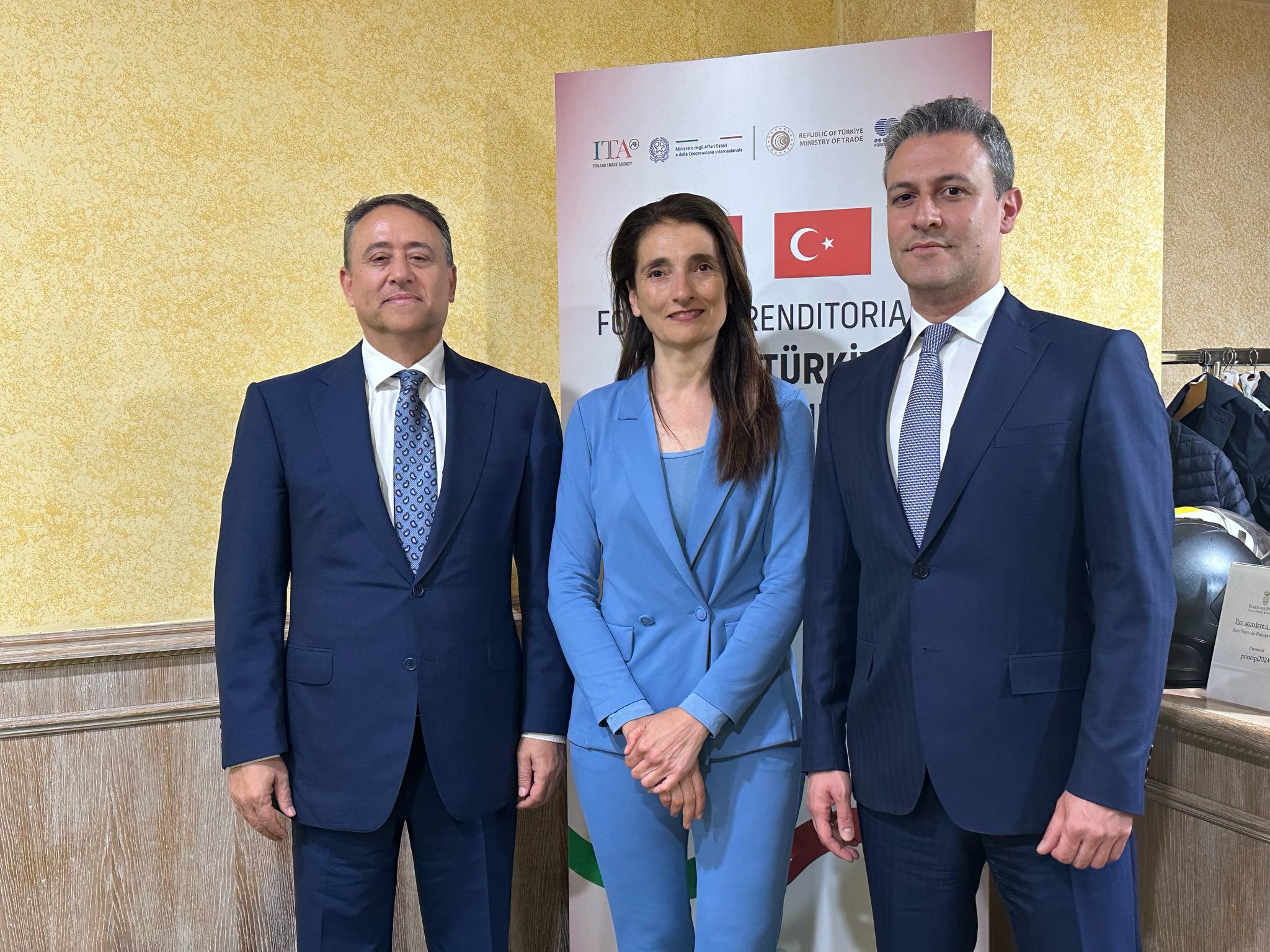 1746438992-ko-holding-dayan-kl-t-ketim-grubu-ba-kan-fatih-kemal-ebi-lio-lu-sace-ceo-su-alessandra-ricci-beko-finansman-ve-mali-lerden-sorumlu-genel-m-d-r-yard-mc-s-cfo-bar-alparslan.jpg