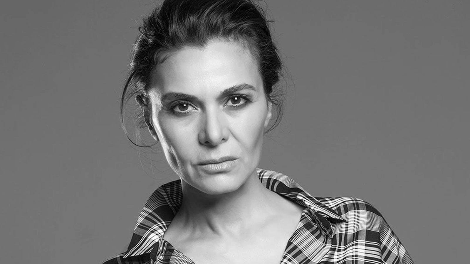 1746522642-haticeaslan-1.jpg