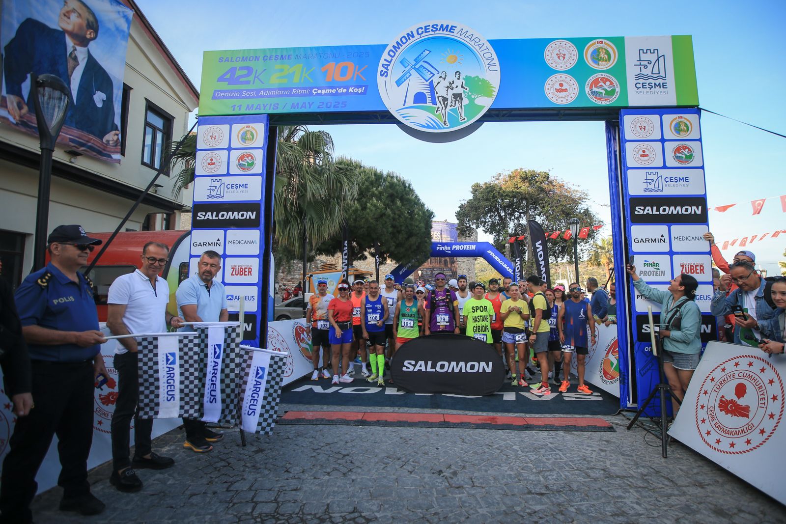 salomon-cesme-maratonu-sona-erdi-1.jpg