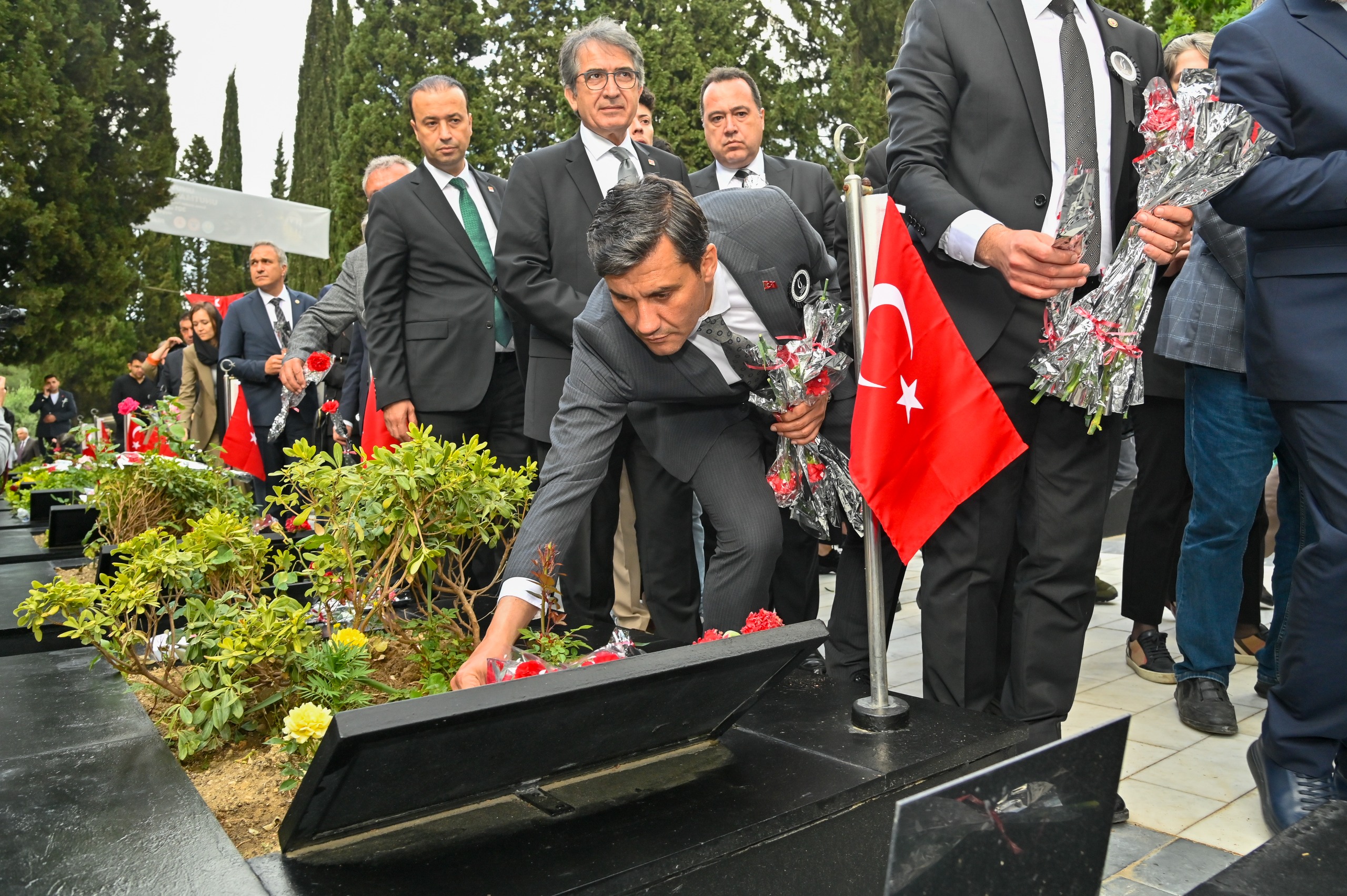 ferdi-zeyrek-bugun-sadece-bir-yas-gunu-degil-ayni-zamanda-bir-utanc-gunudur-1.jpeg