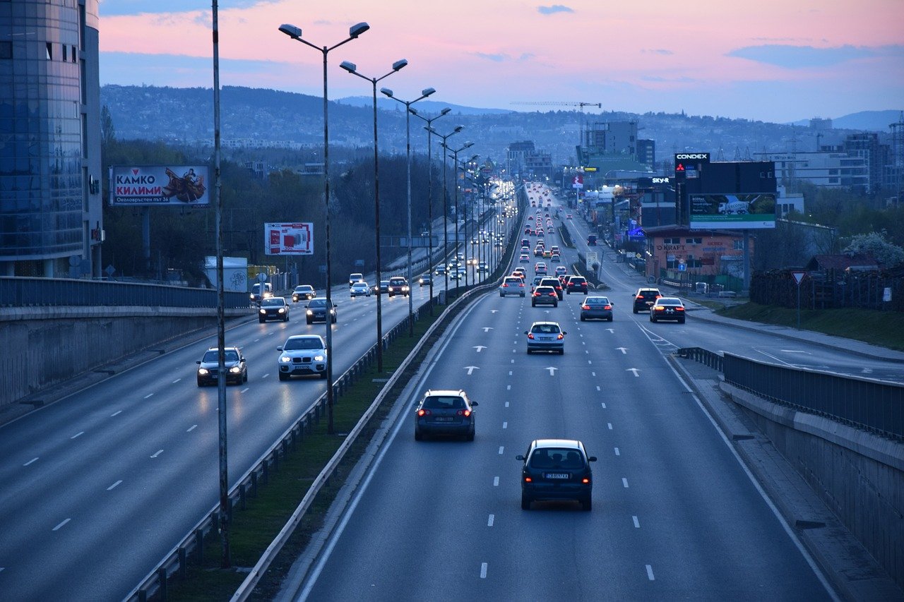 highway-7213206-1280.jpg