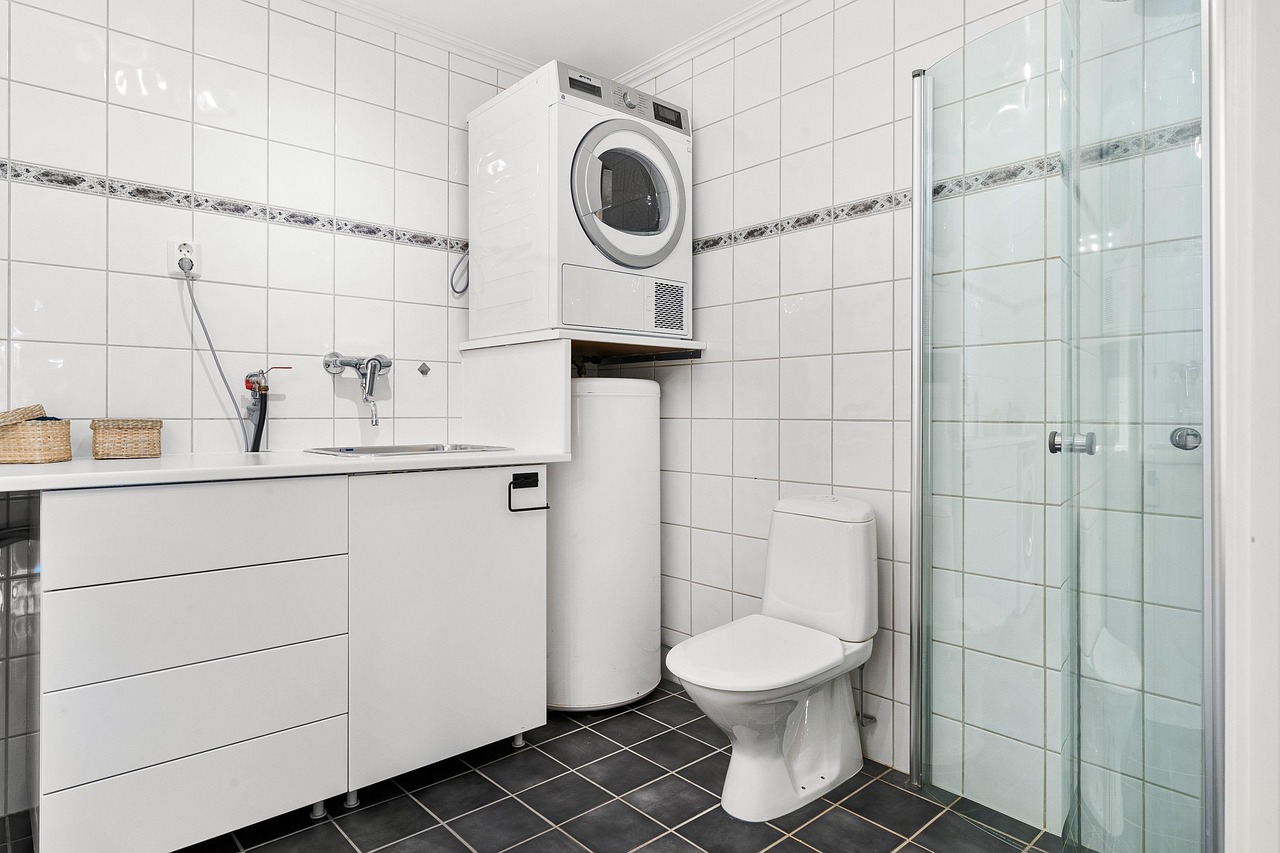 real-estate-7132379-1280.jpg