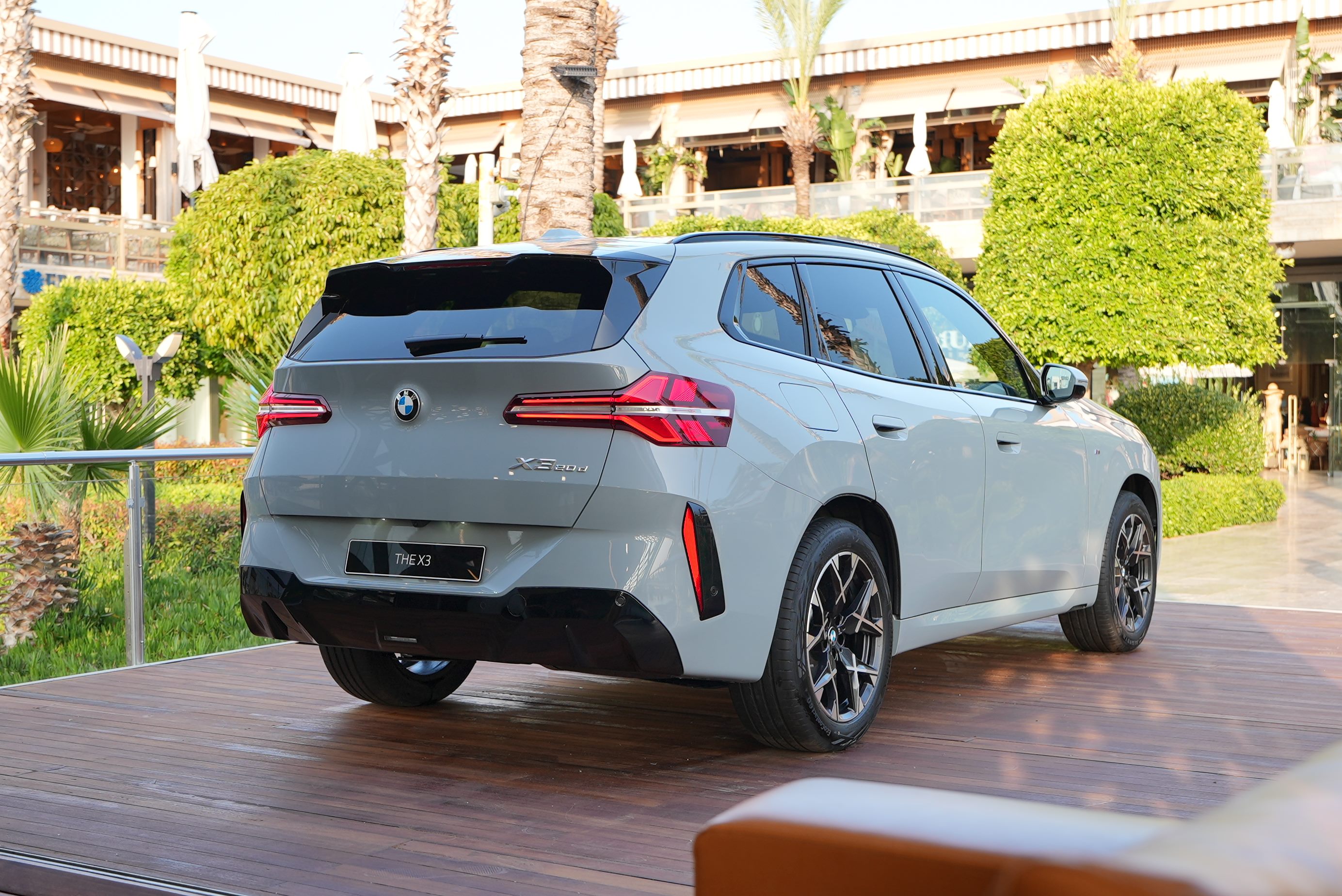 1748937434-yeni-bmw-x3-2.jpg