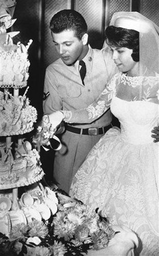 sinatra-sands.jpg
