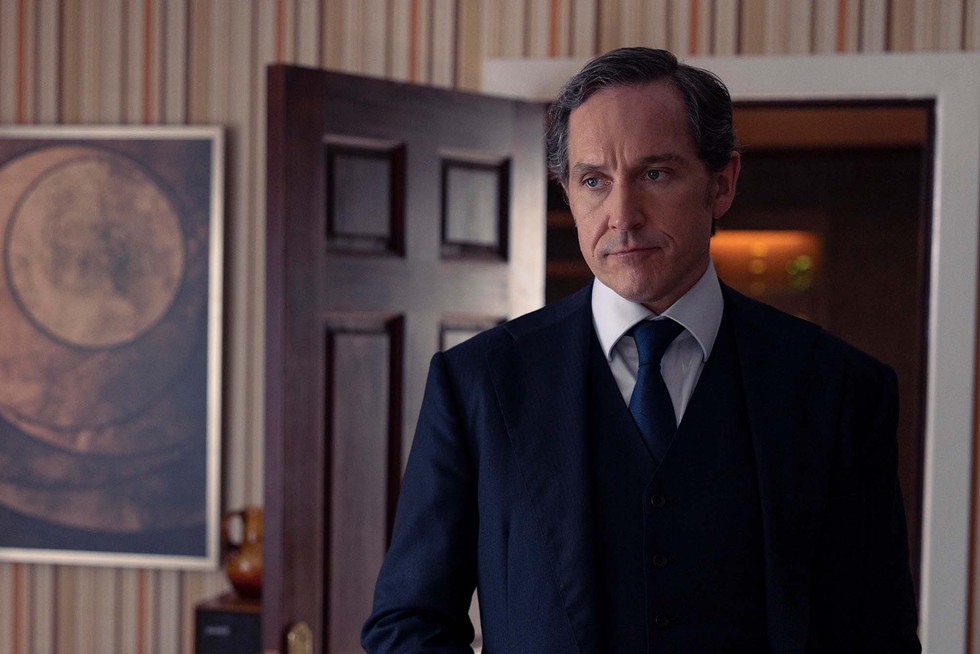 1749452014519-dalgliesh-bertie-carvel-4-d-9-a-102.jpg
