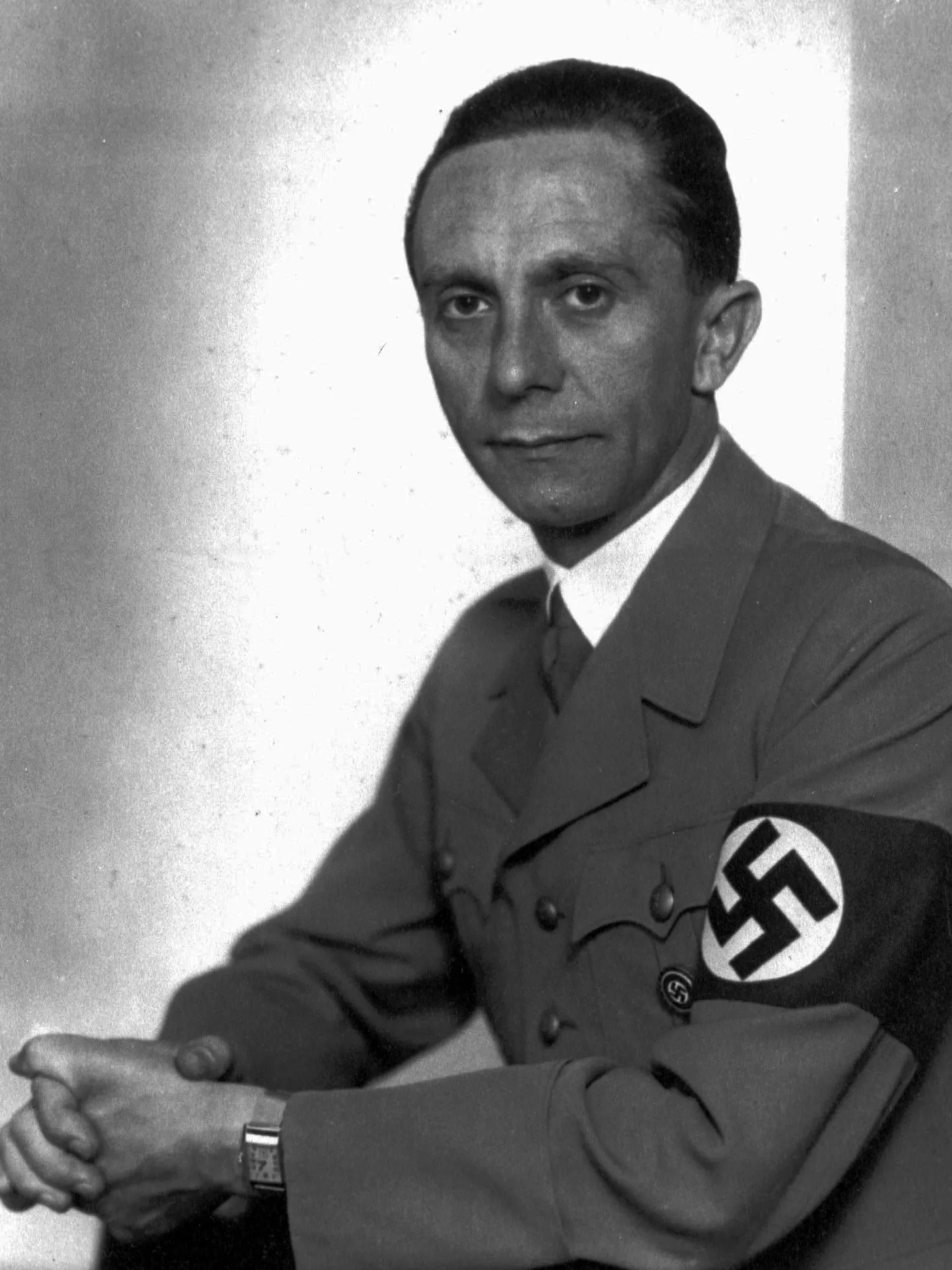 paul-joseph-goebbels.jpg