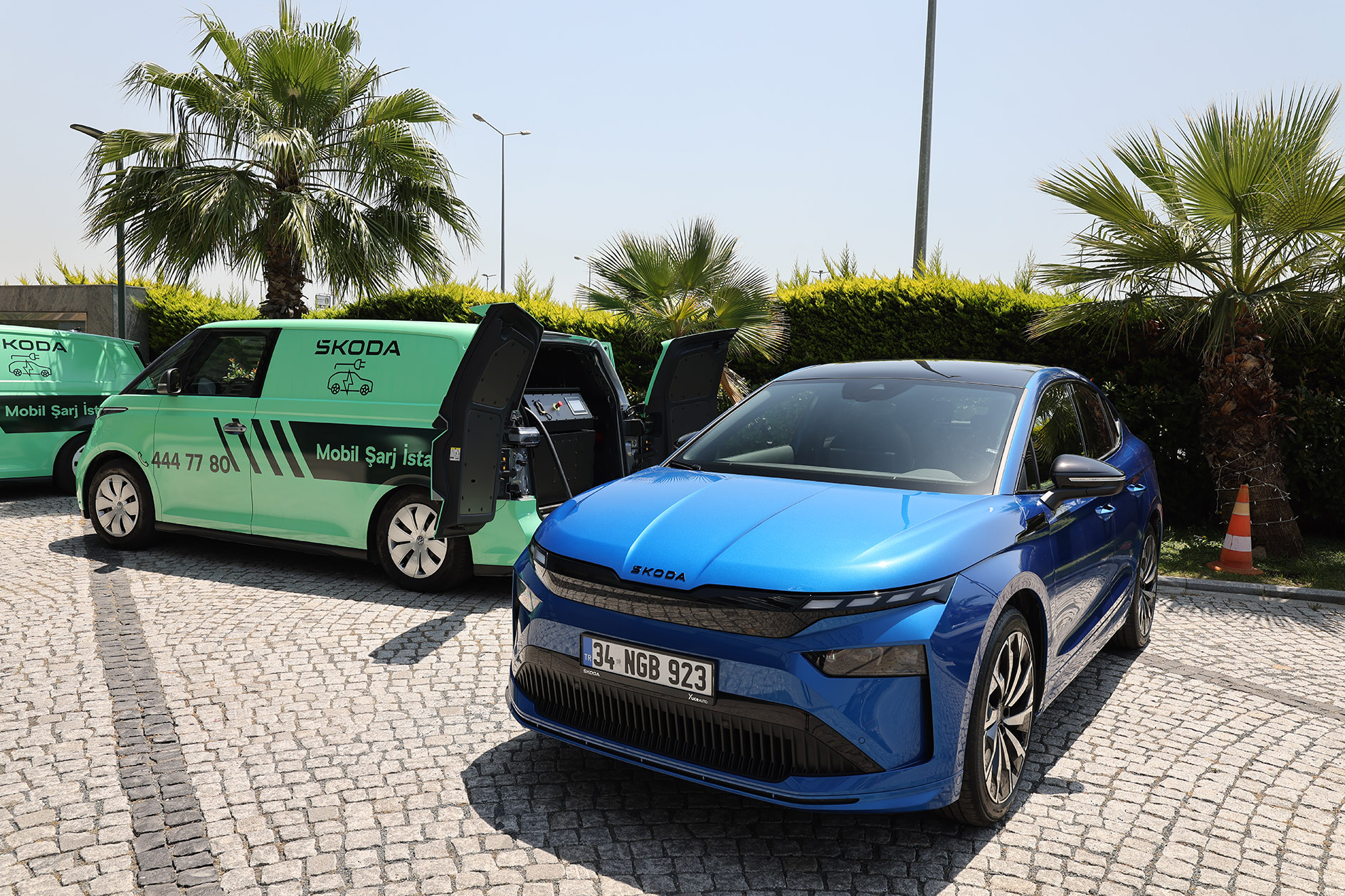 1750925946-skoda-mobil-sarj-araci-2.jpg