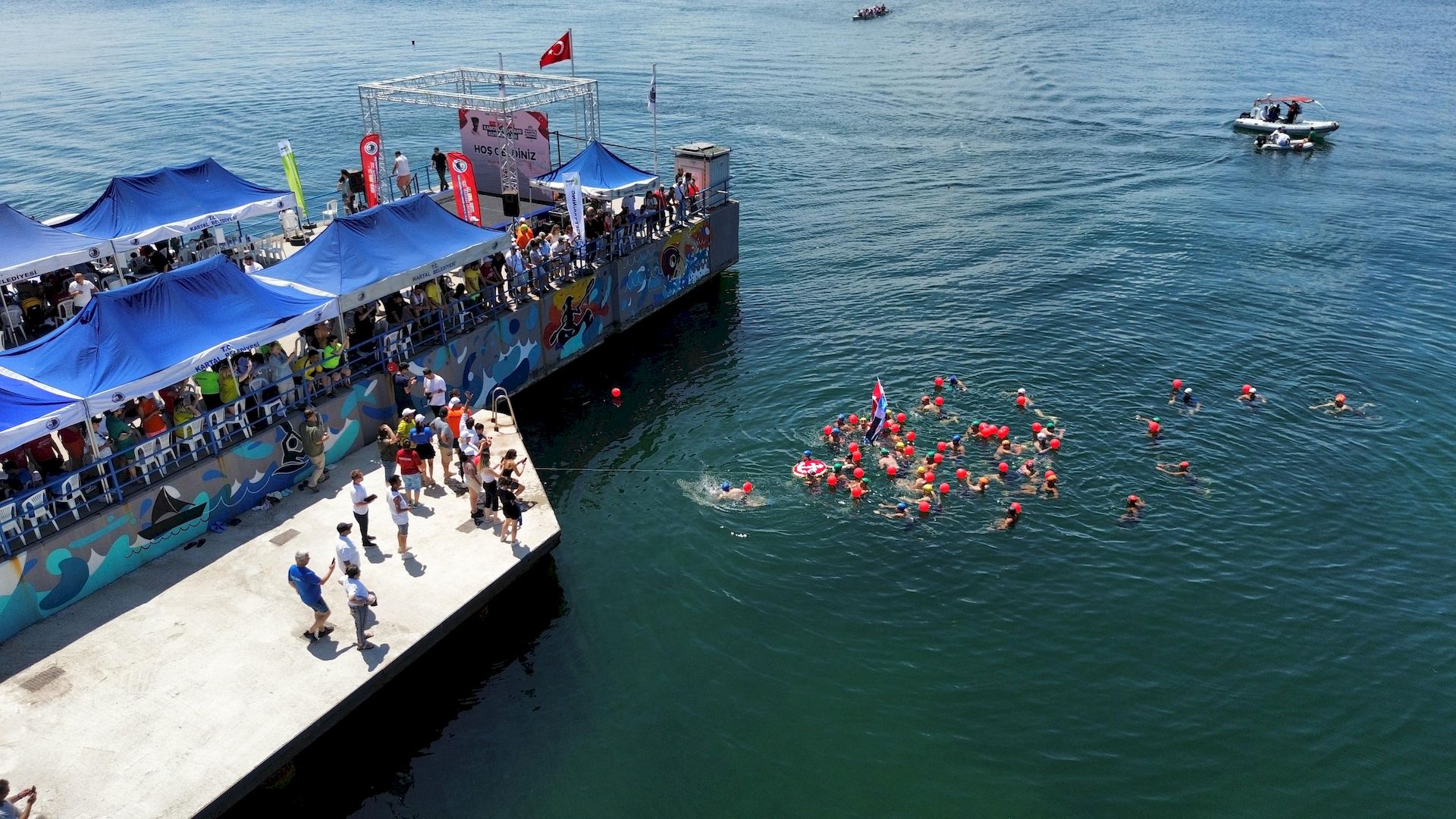 1-temmuz-denizcilik-ve-kabotaj-bayrami-kartalda-coskuyla-kutlandi-10.jpg