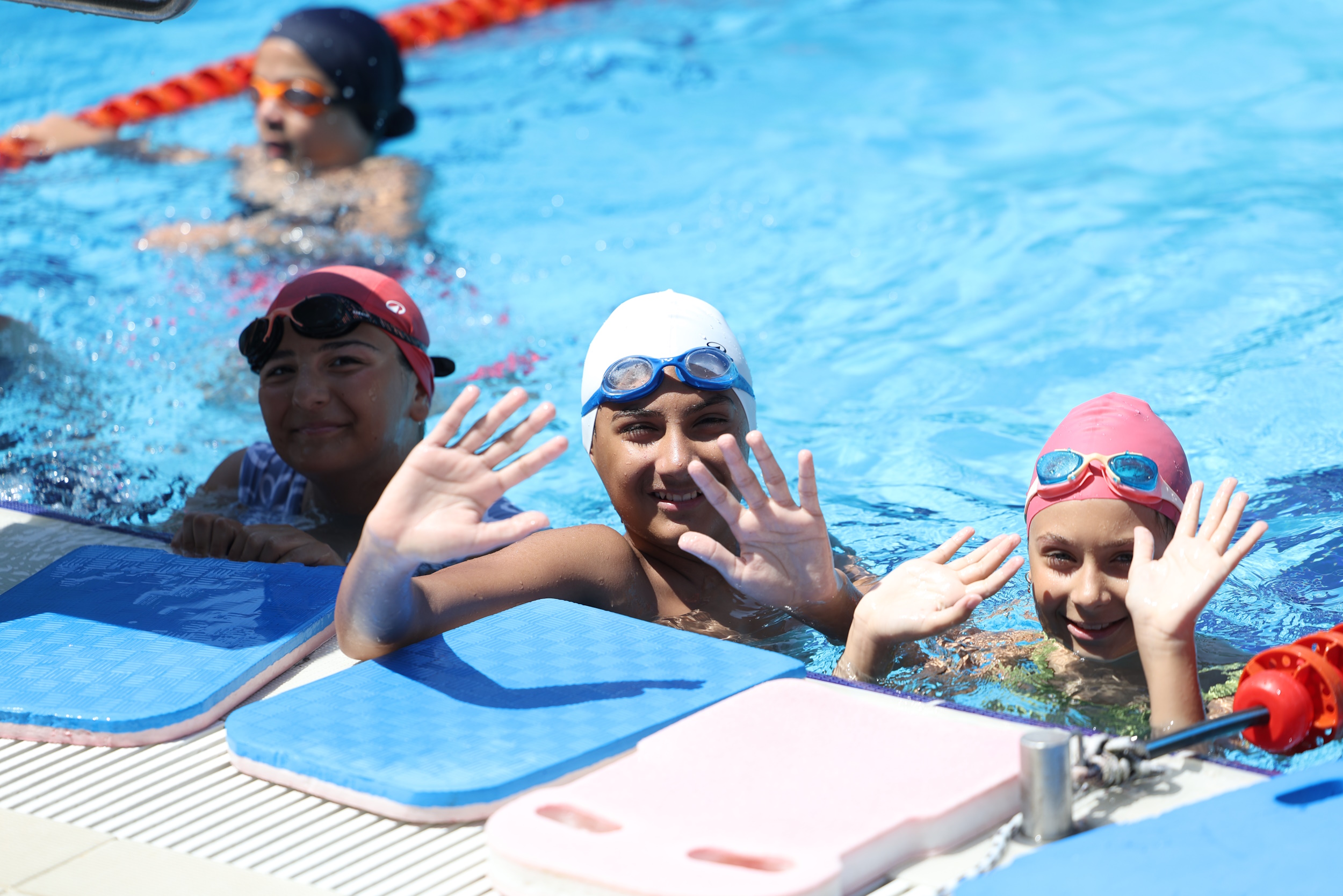 35873-mty4odm3nd-4.jpg