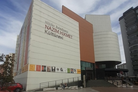 nazim-hikmet-kulturevi.jpg