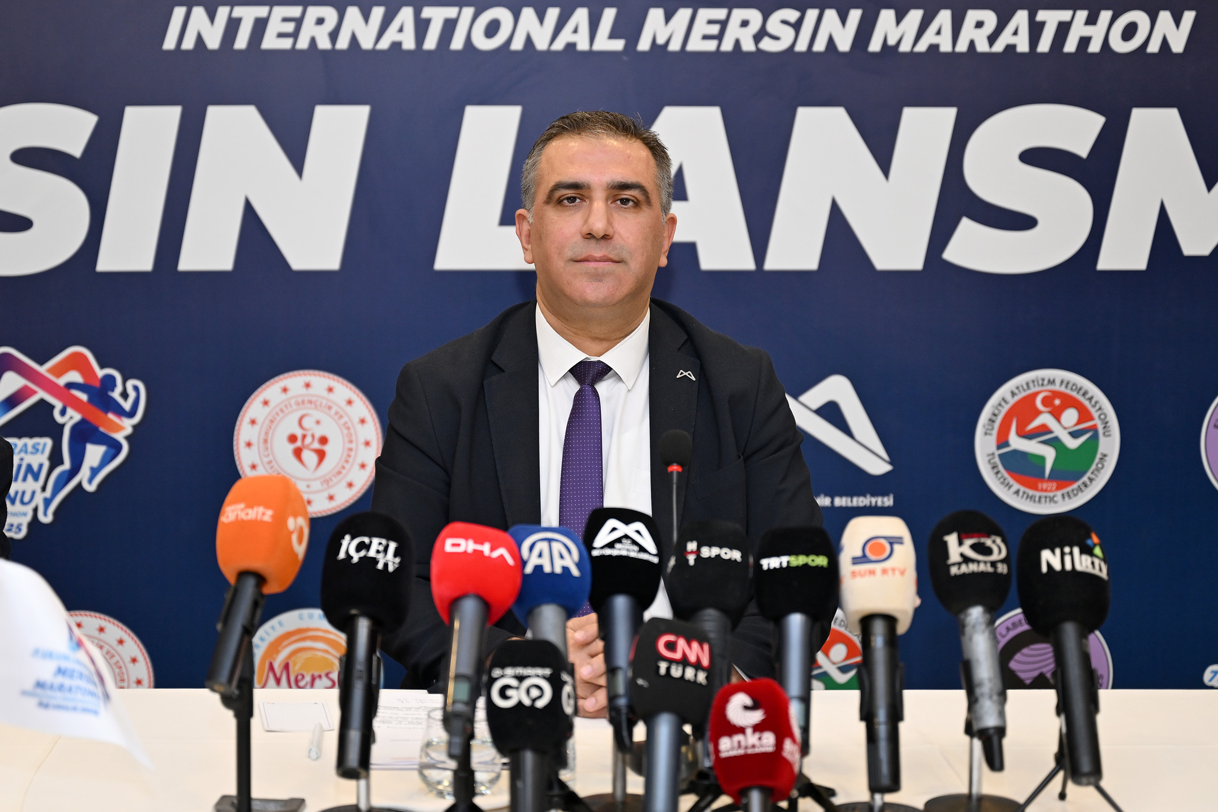 7-uluslararasi-mersin-maratonunun-basin-lansmani-yapildi-2.jpg