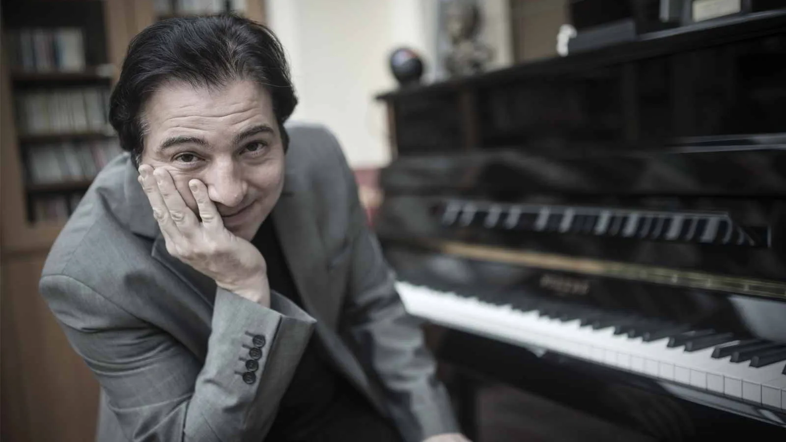 fazil-say-konseri-yarida-kaldi-hastaneye-kaldirildi-1.webp