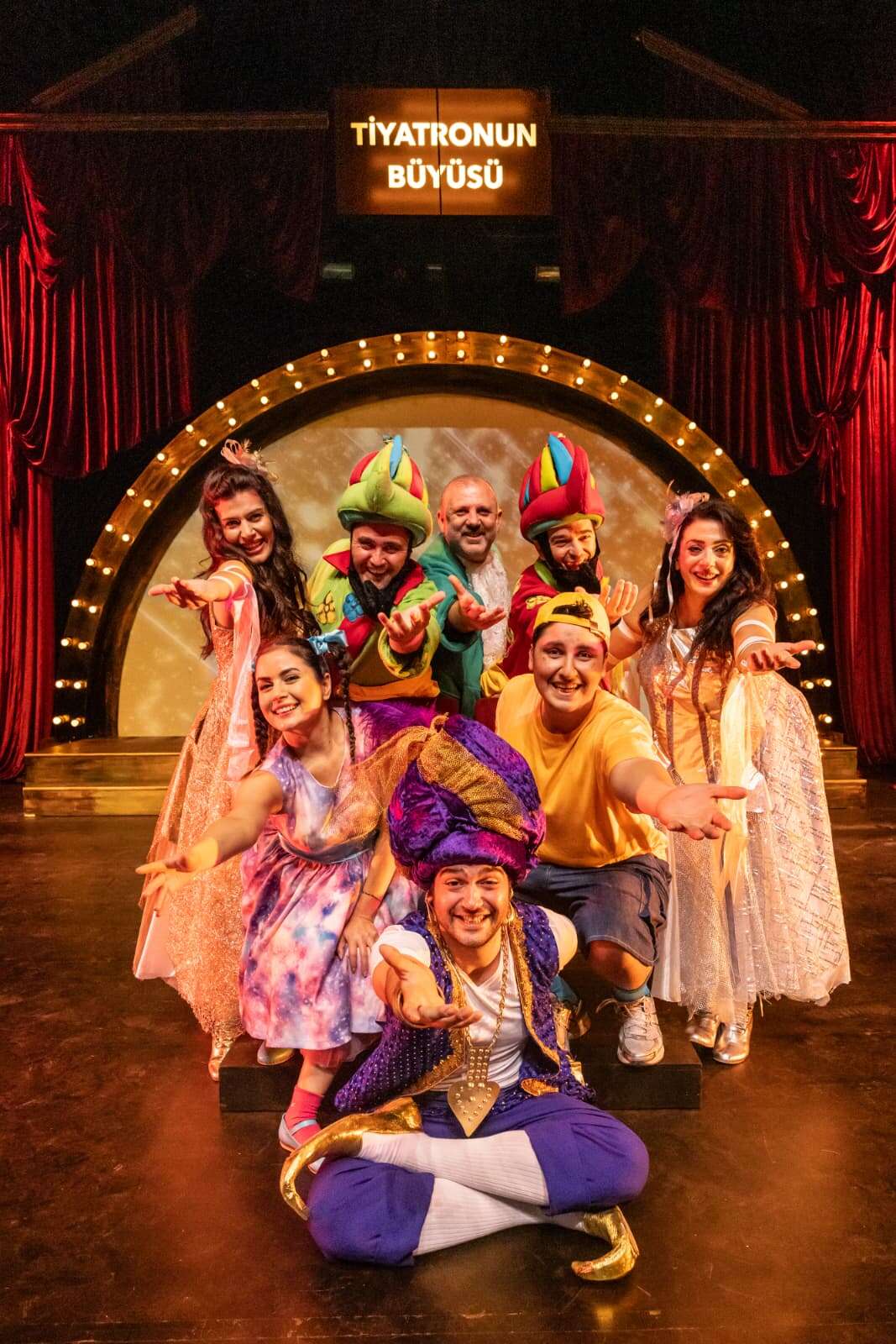 tiyatronun-buyusu-2
