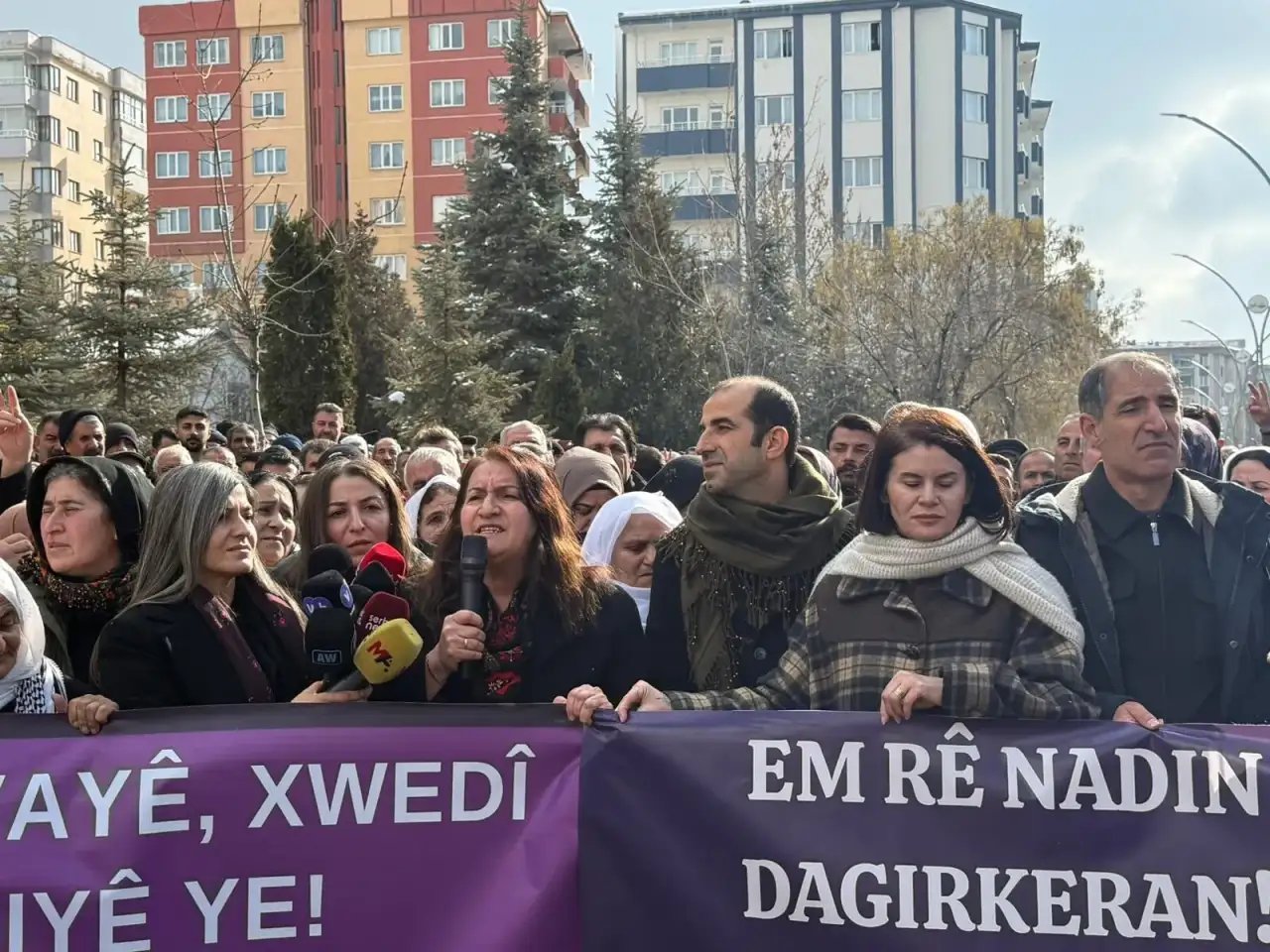 c41741a0-4194-4506-a826-9d78b9efecab