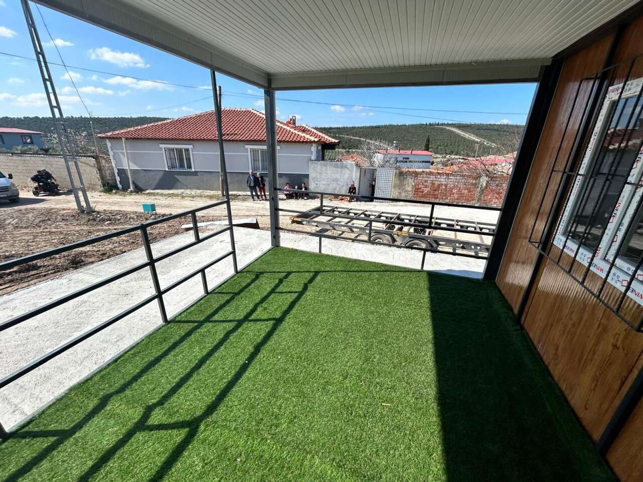 manisa-buyuksehirden-magdur-aileye-yeni-yasam-alani-9