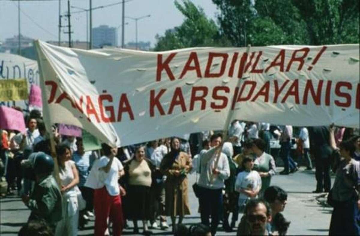 dayaga-karsi-yururyus