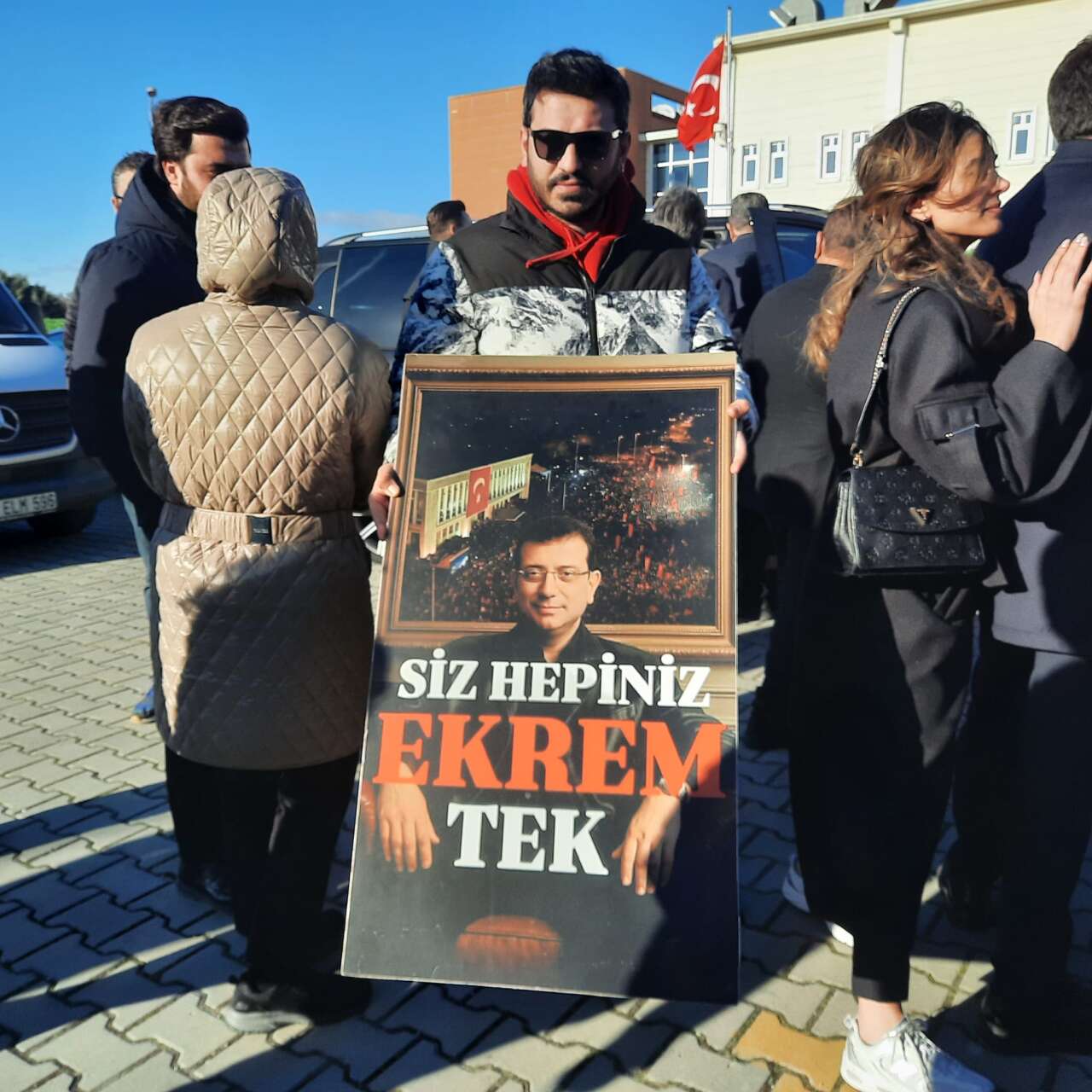 whatsapp-image-2026-03-09-at-17-20-58