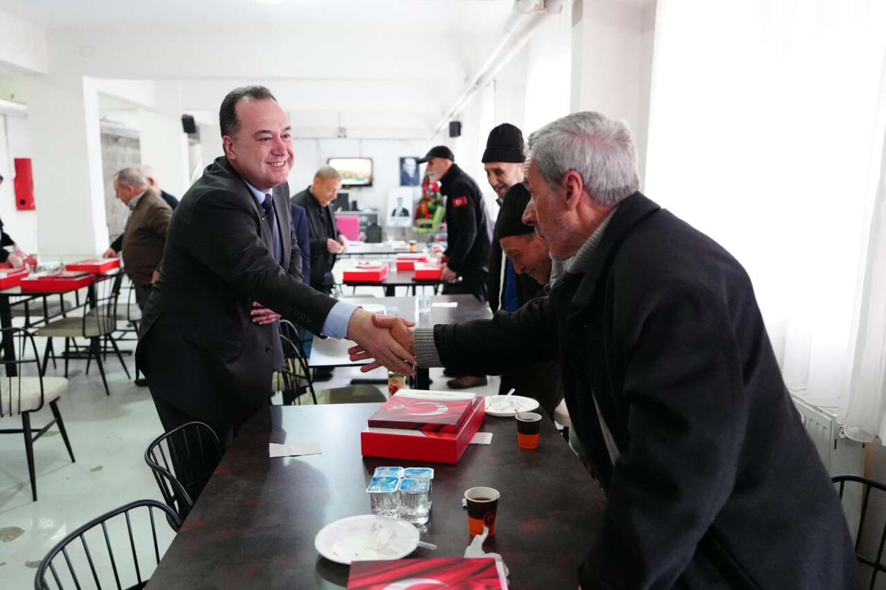 baskan-dutluludan-huzurevine-bayram-ziyareti-2