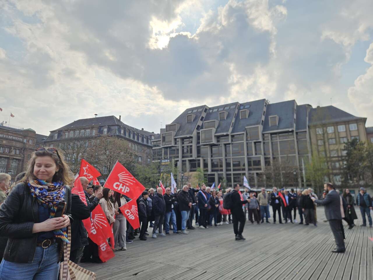 whatsapp-image-2026-03-22-at-12-01-36-1