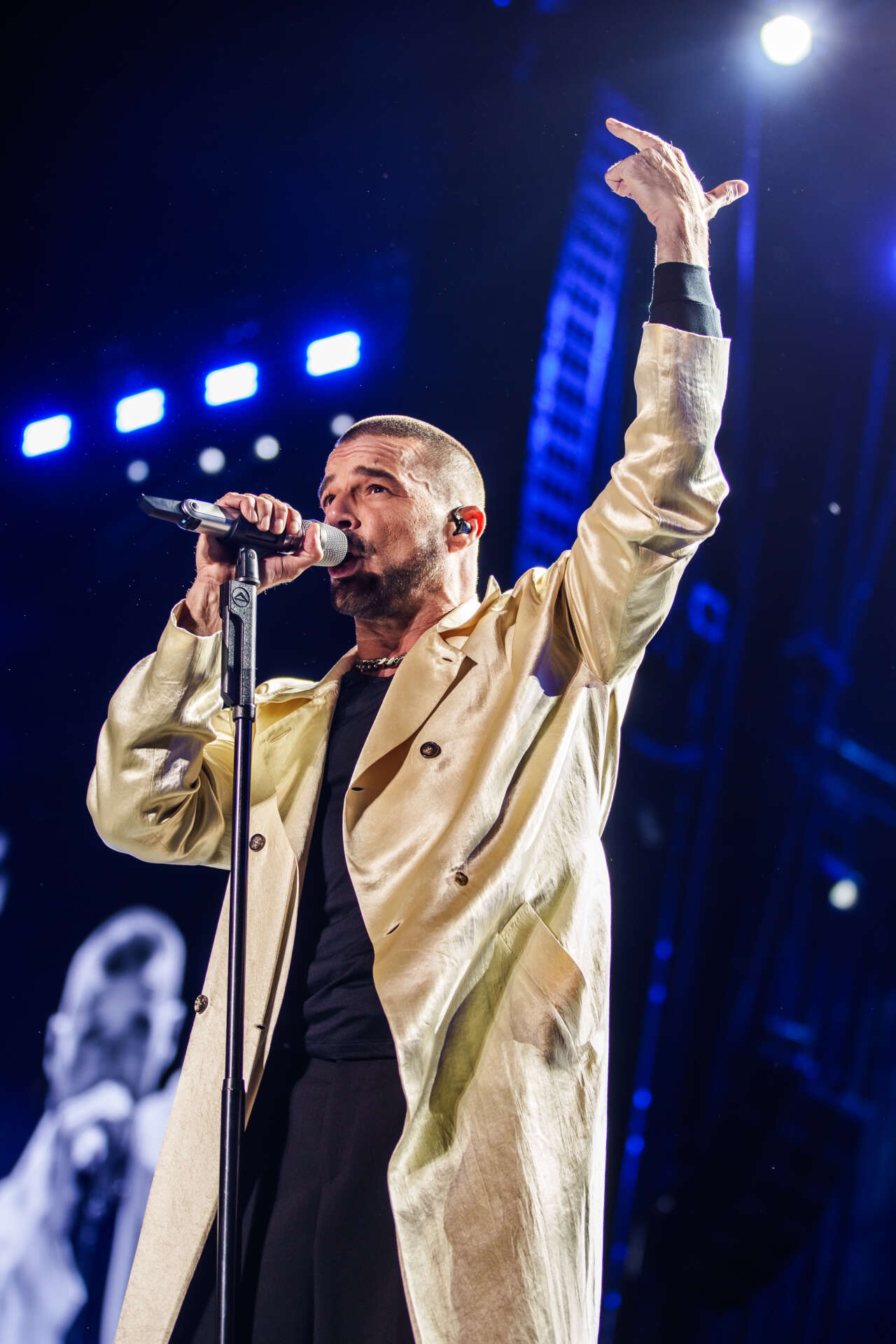 1774510177-ricky-martin