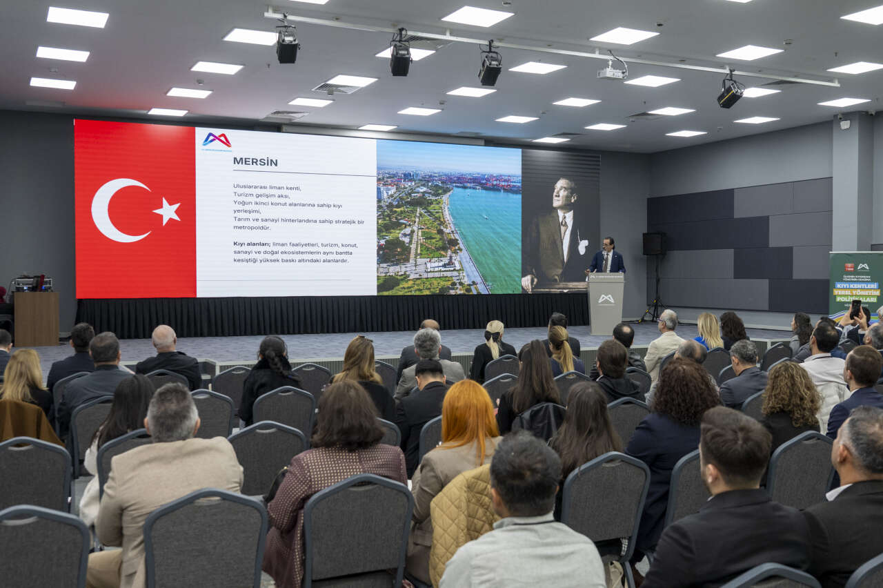 mersin-buyuksehirin-ev-sahipliginde-kiyi-kentleri-calistayi-duzenlendi-4