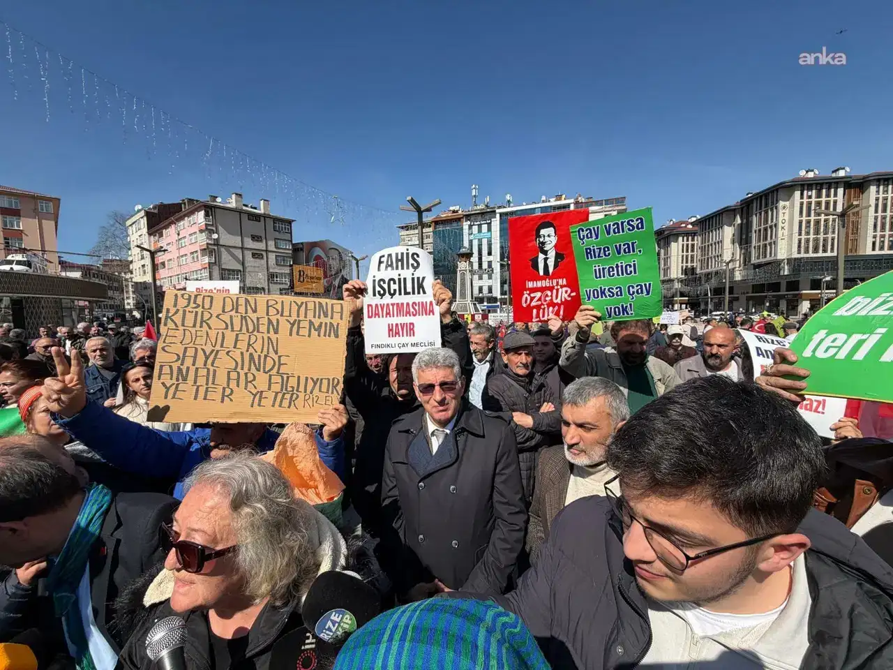 e70c0080-d9f1-4bdf-a197-28c75f8aff9c