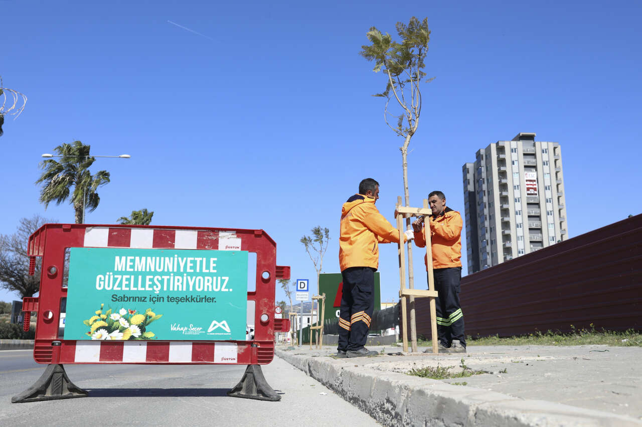 mersin-buyuksehirden-agaclandirma-kampanyasi-1