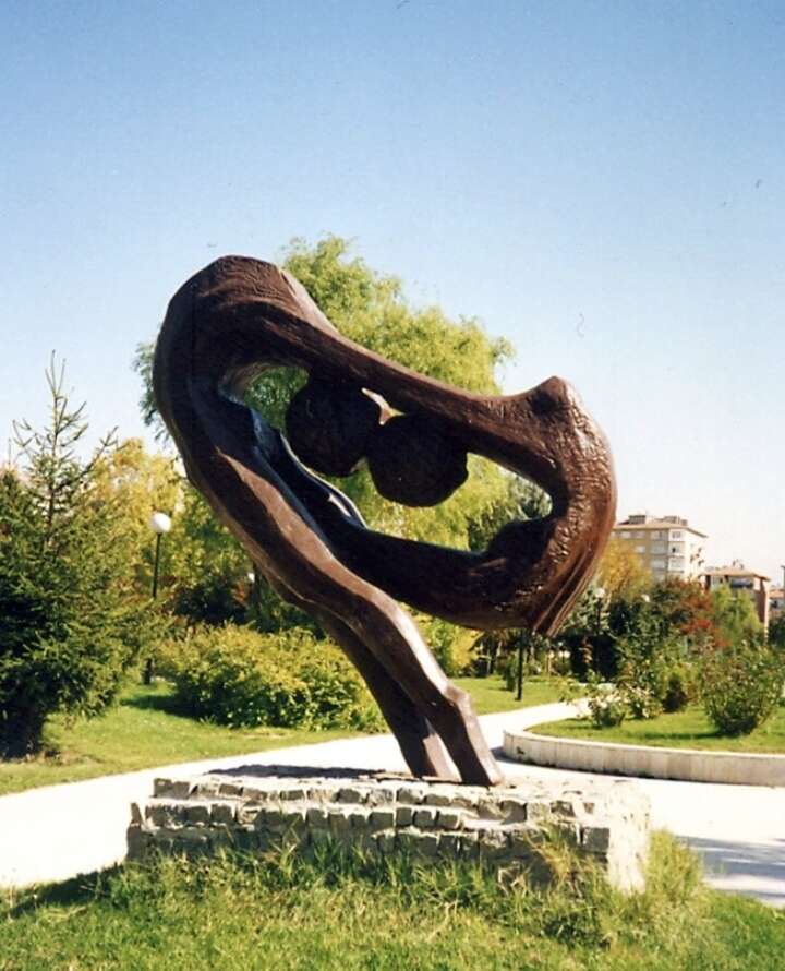 whatsapp-image-2026-04-04-at-23-44-48