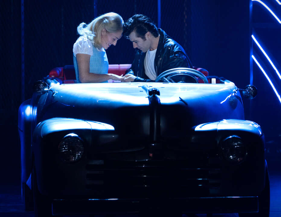 1775533922-grease-2
