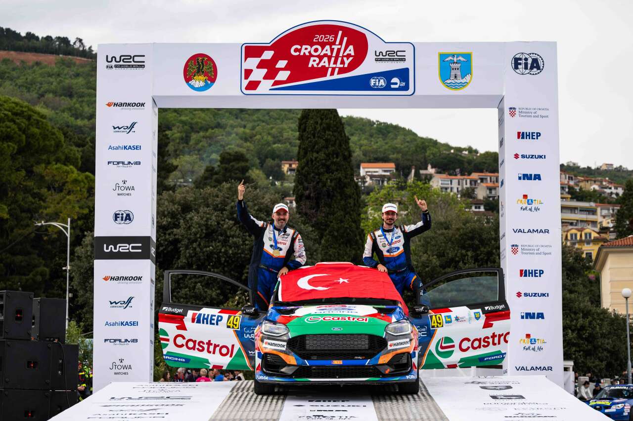 1776012253-ali-tu-rkkan-ve-castrol-ford-team-tu-rkiye-den-tarihi-bas-ar-3