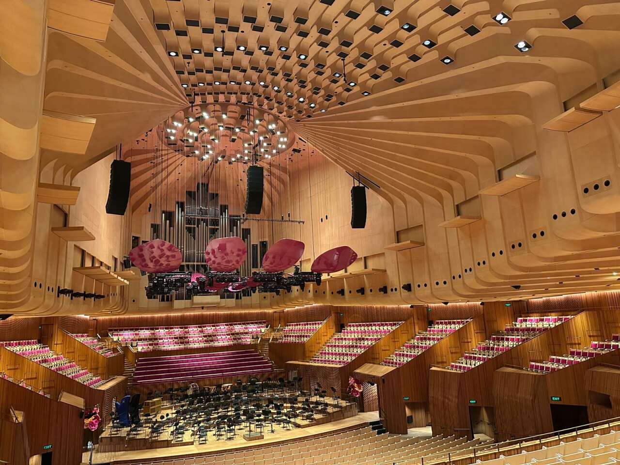 opera-binasinin-icinden-bir-detay