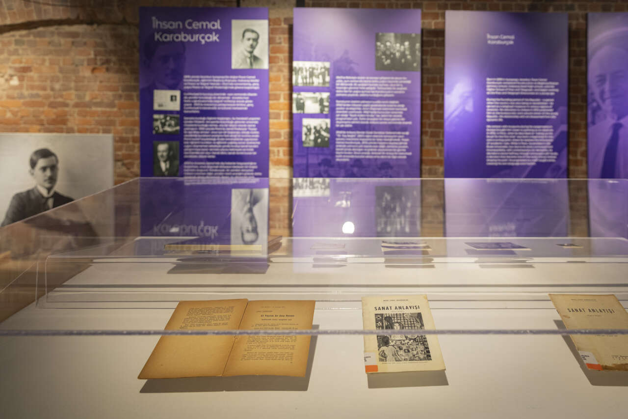 bir-renk-ressami-ihsan-cemal-karaburcak-2