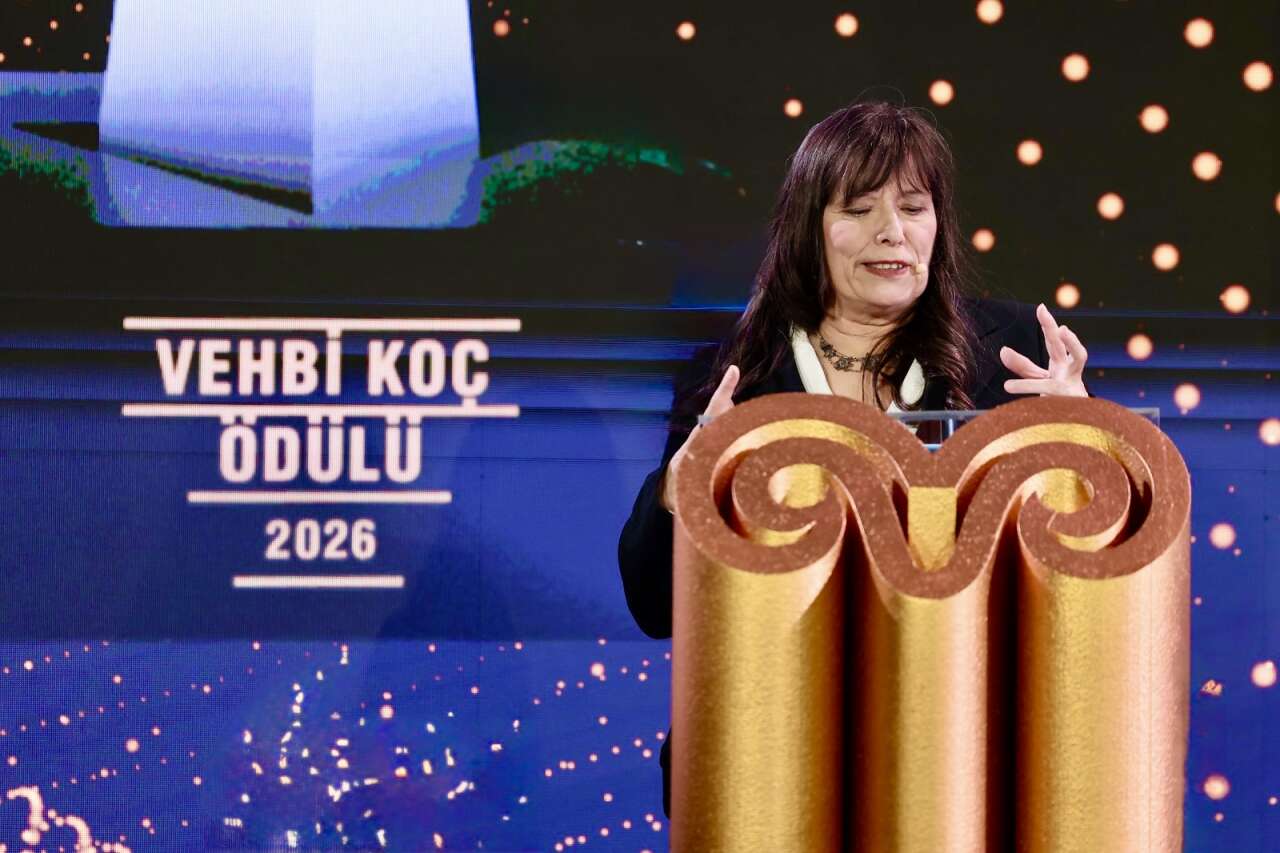 1776799999-canan-tolon