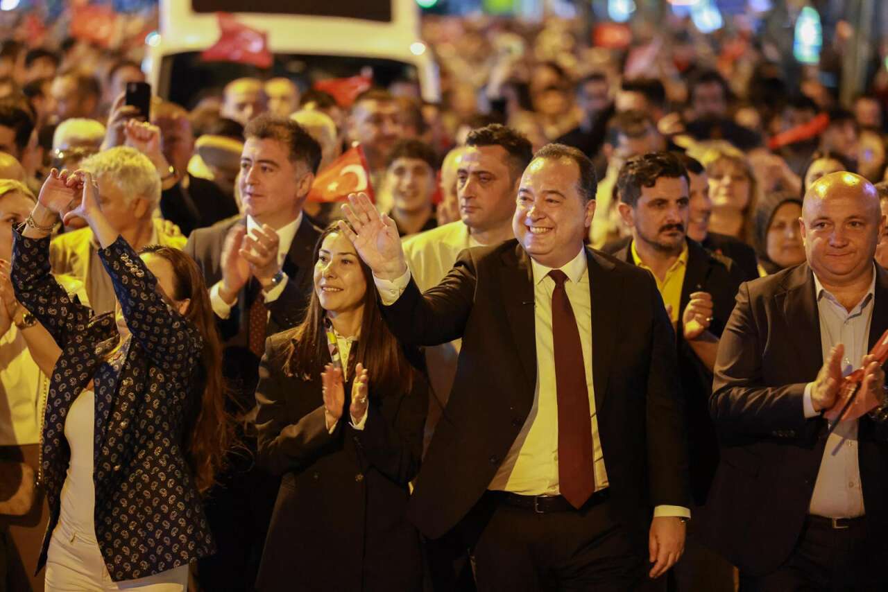 mesir-coskusu-sokaklara-tasti-486-yil-heyecani-kortejle-basladi-12