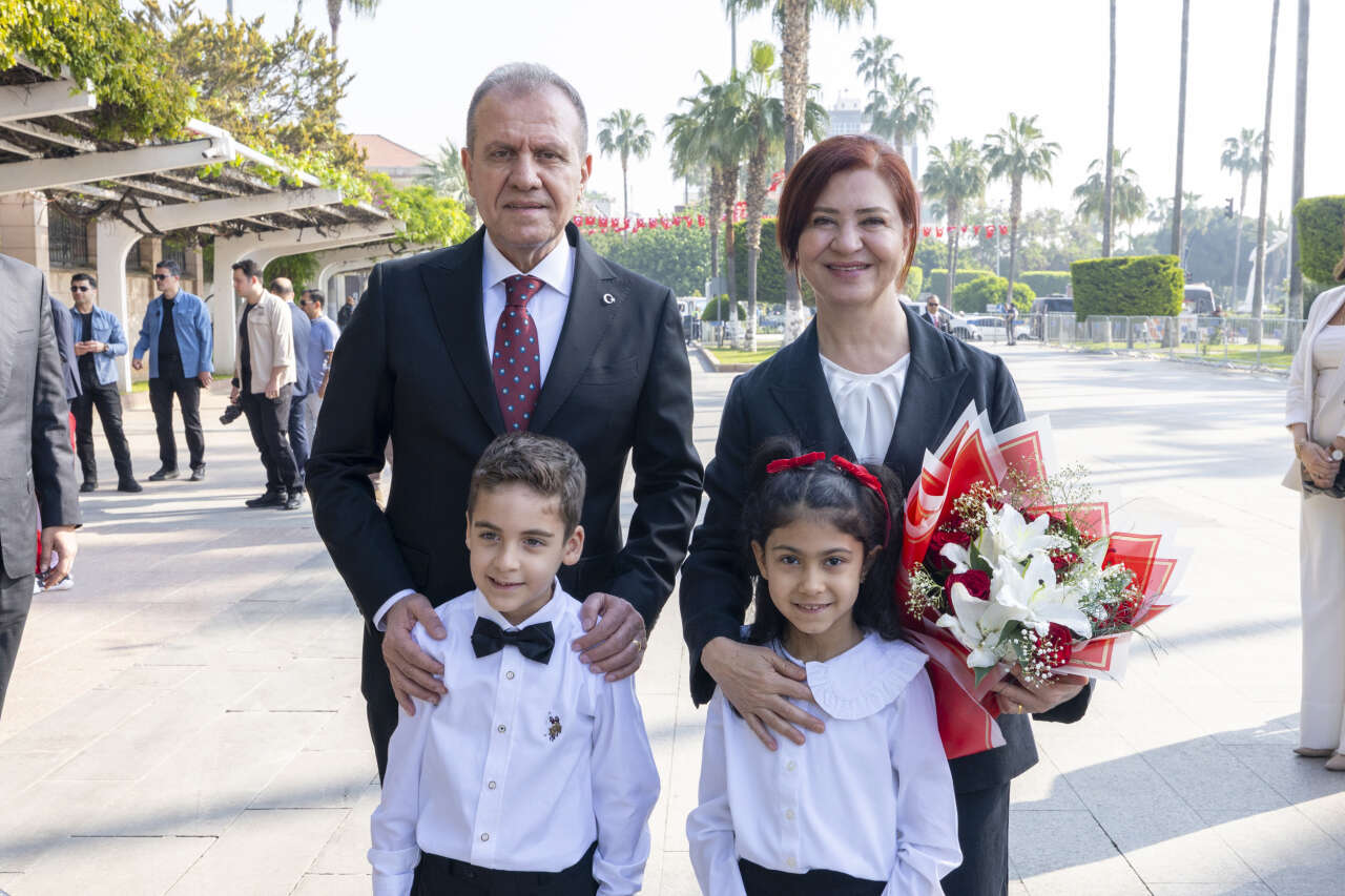 secer-cocuklarimiz-gelecegimiz-ve-umudumuzdur-2